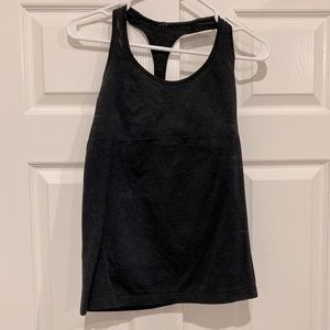 Lululemon size 2 black top